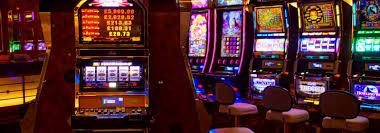 Filipino player browsing casino app promotions on mobile